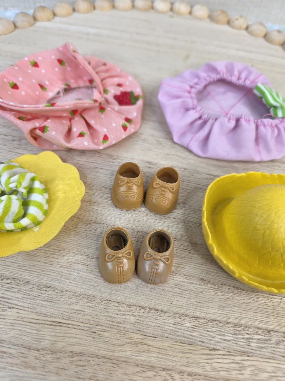 Vintage Strawberry Shortcake Clothes And Shoes